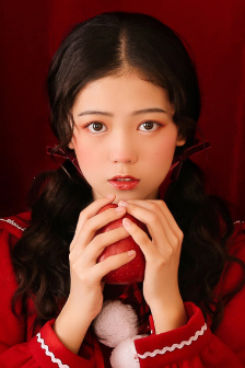 两颗小蜜桃硬了